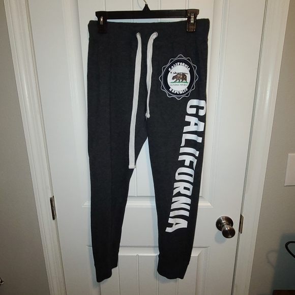 Reflex Pants - Reflex Gray Sweatpants "California" Sz L Like New!